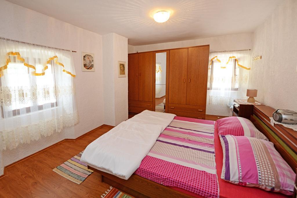 Maja Apartment Višnjan Exteriör bild